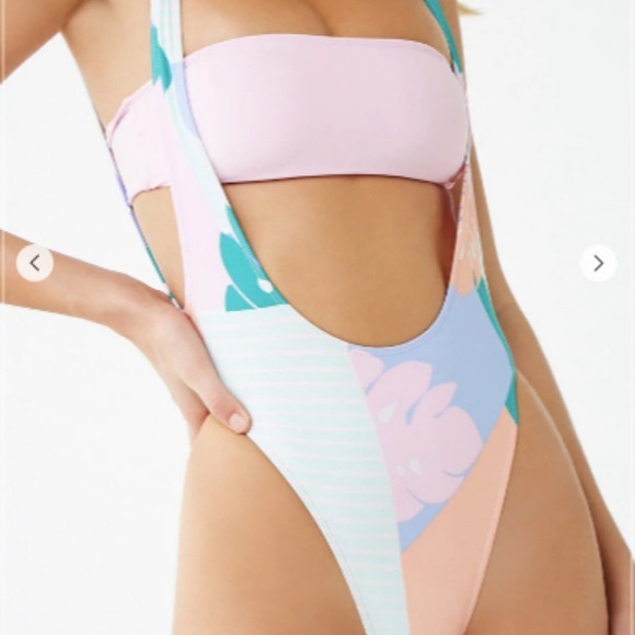 Forever 21 Other - Bandeau & Leaf print One Piece Swimsuit